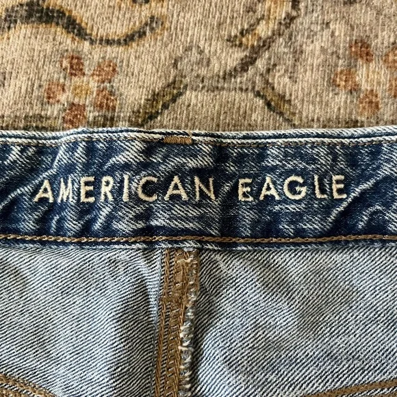 American Eagle Outfitters Blue Flare Jeans - Picture 4 of 8